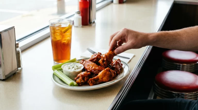 Best American in Glendale: Local Favorites