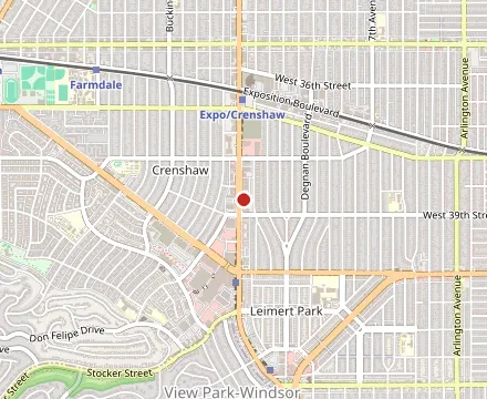 Map showing Earle's On Crenshaw